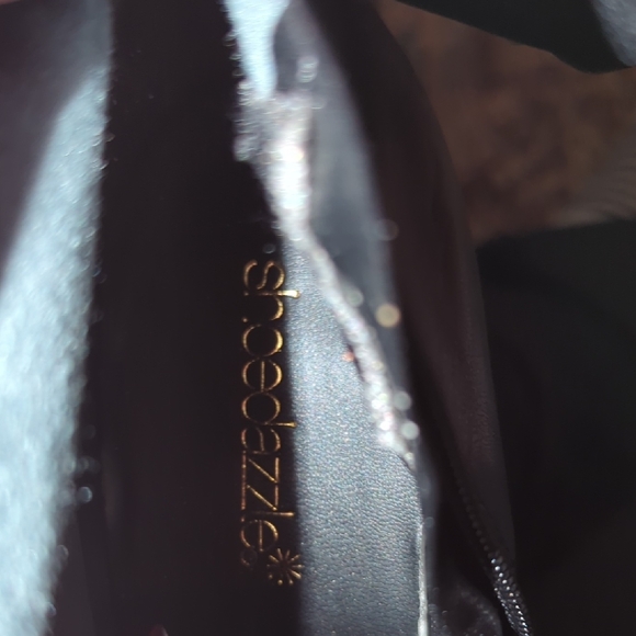 NWOT Shoe Dazzle Black Over-the-Knee Stiletto Wide Calf Boots with Bow Accent - Picture 3 of 9